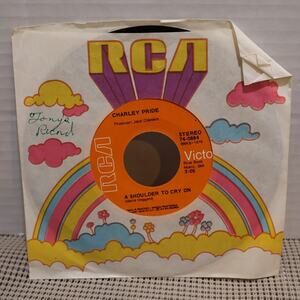 Charley Pride 45 RPM A Shoulder To Cry On RCA Country 1973
